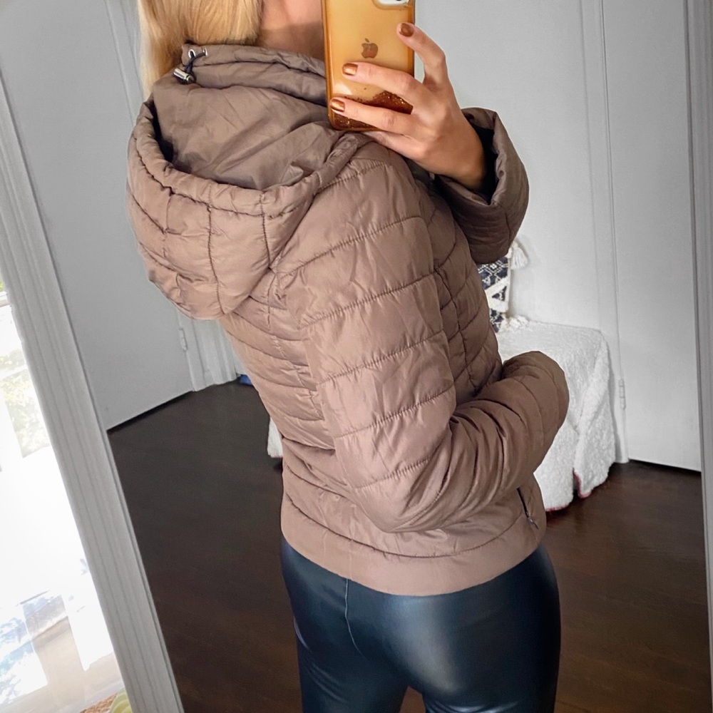 🍂 ZARA TAUPE HOODED PUFFER JACKET! - Picture 3 of 16